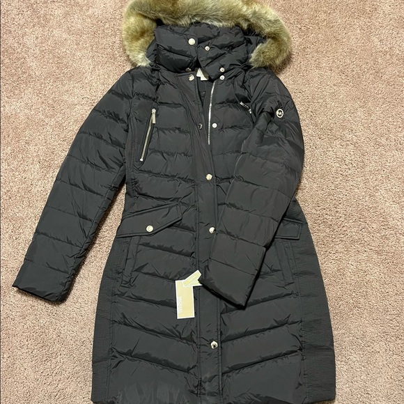 Michael Kors Faux-Fur Trim Hooded Down Coat Color - DARK MOSS SMALL - Picture 4 of 4